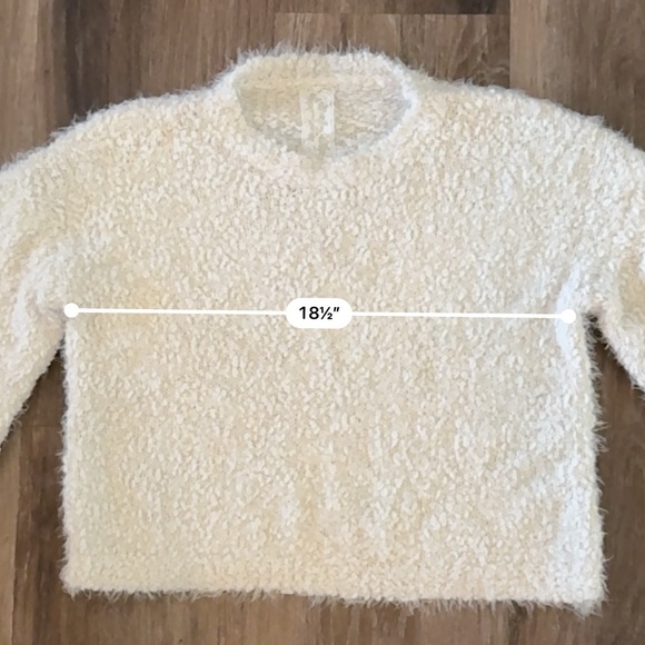 Cozy Cloud White Sweater - Picture 5 of 8